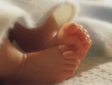 Ηράκλειο: Το μωρό δεν μπορούσε να περιμένει - Γέννησε μέσα στο αυτοκίνητο